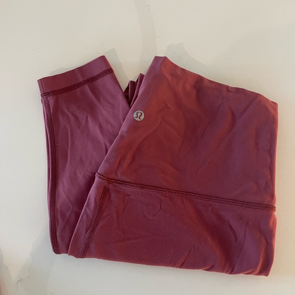 Lululemon leggings - Picture 1 of 4
